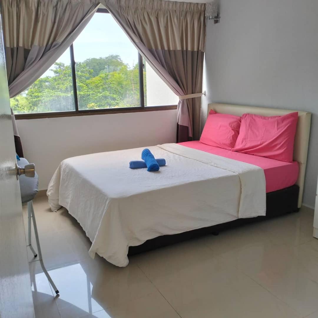 Ferienwohnung Sri Sayang Pearl View Batu Feringgi Zimmer foto
